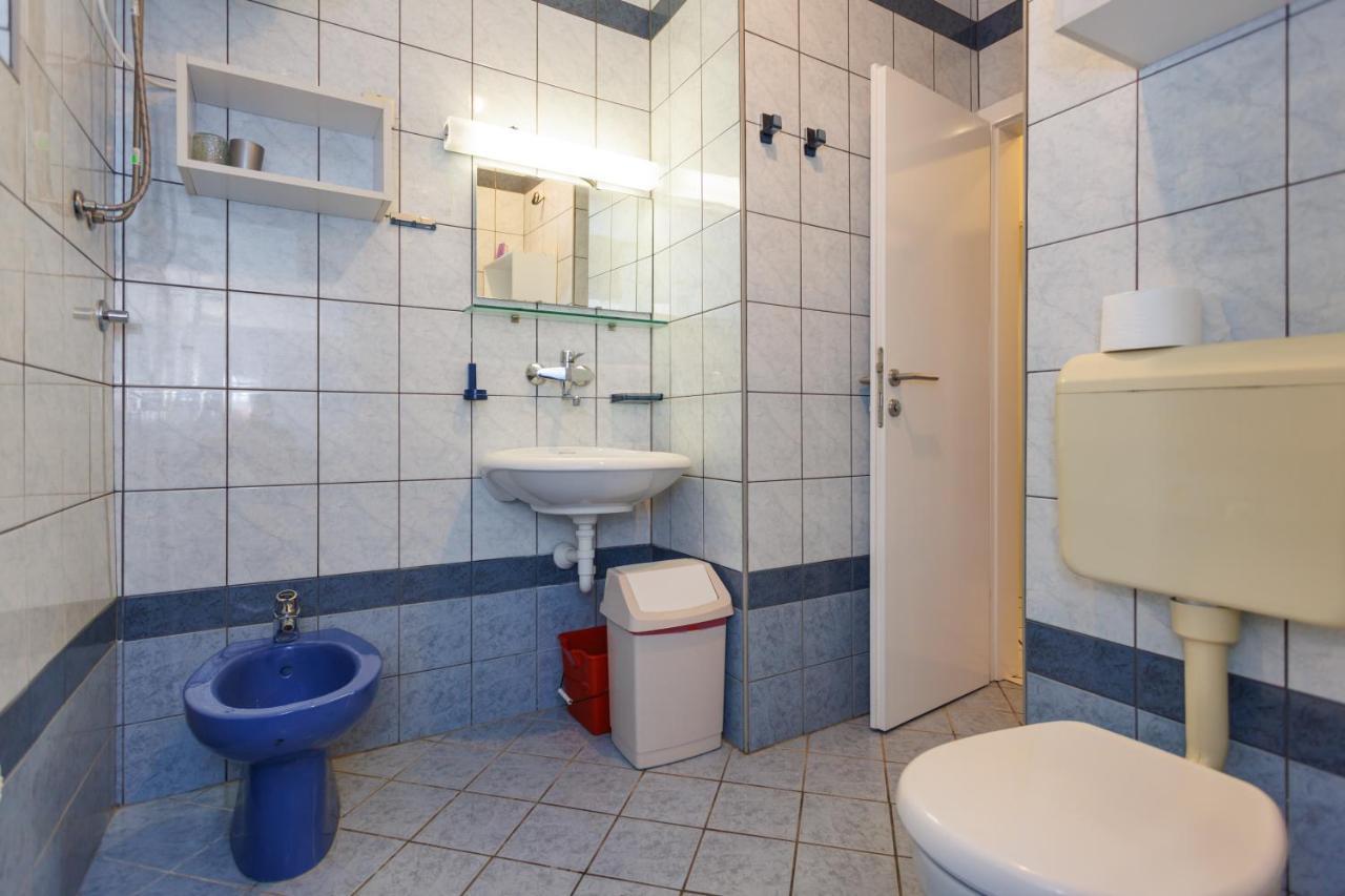 קרק Apartments Pika מראה חיצוני תמונה