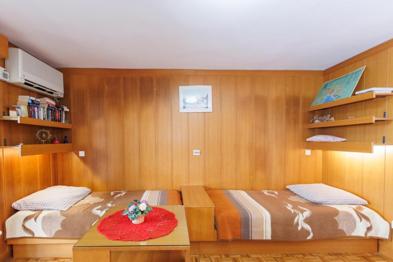 קרק Apartments Pika מראה חיצוני תמונה