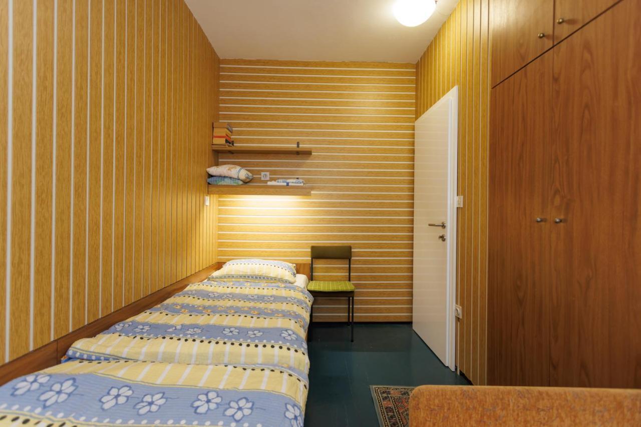 קרק Apartments Pika מראה חיצוני תמונה