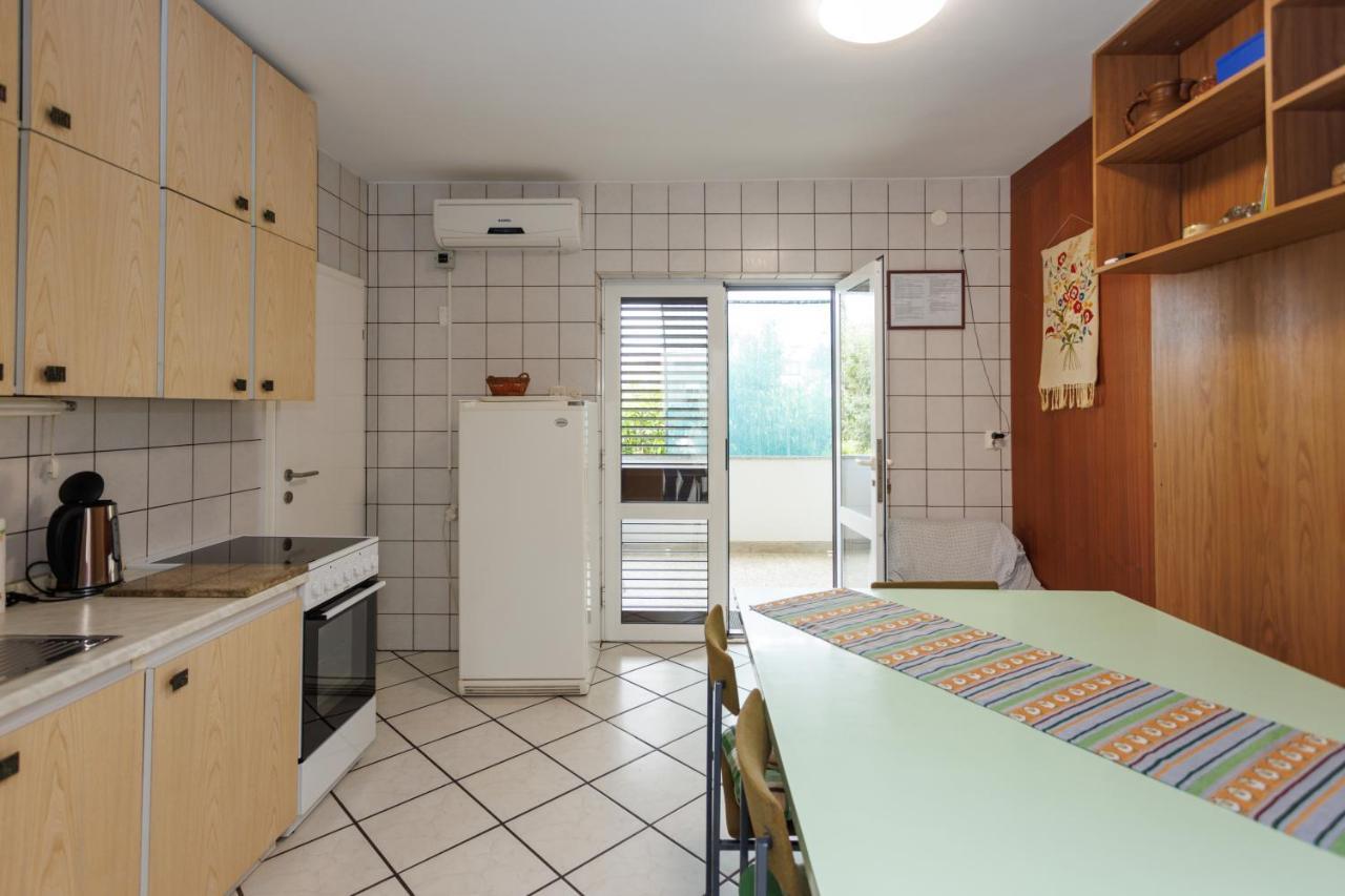 קרק Apartments Pika מראה חיצוני תמונה