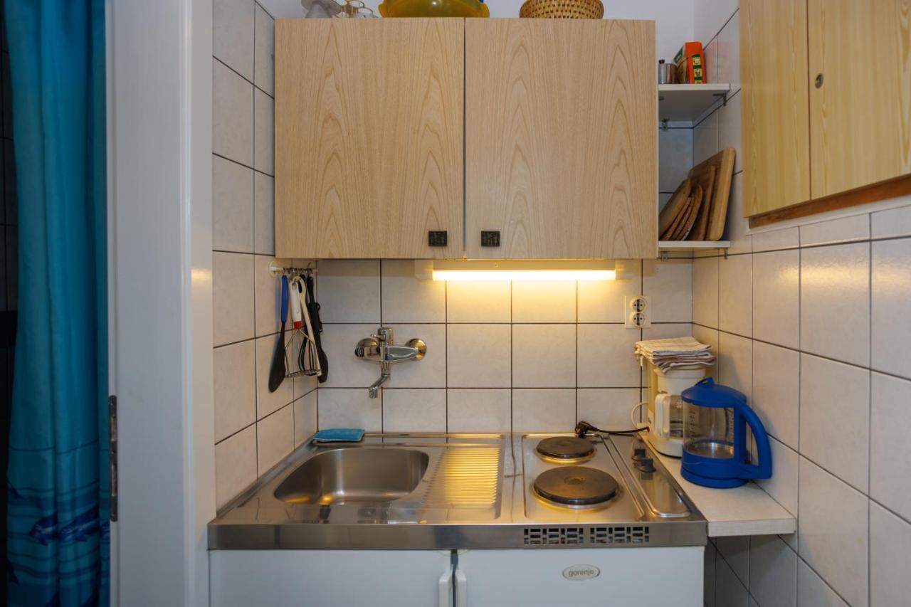 קרק Apartments Pika מראה חיצוני תמונה