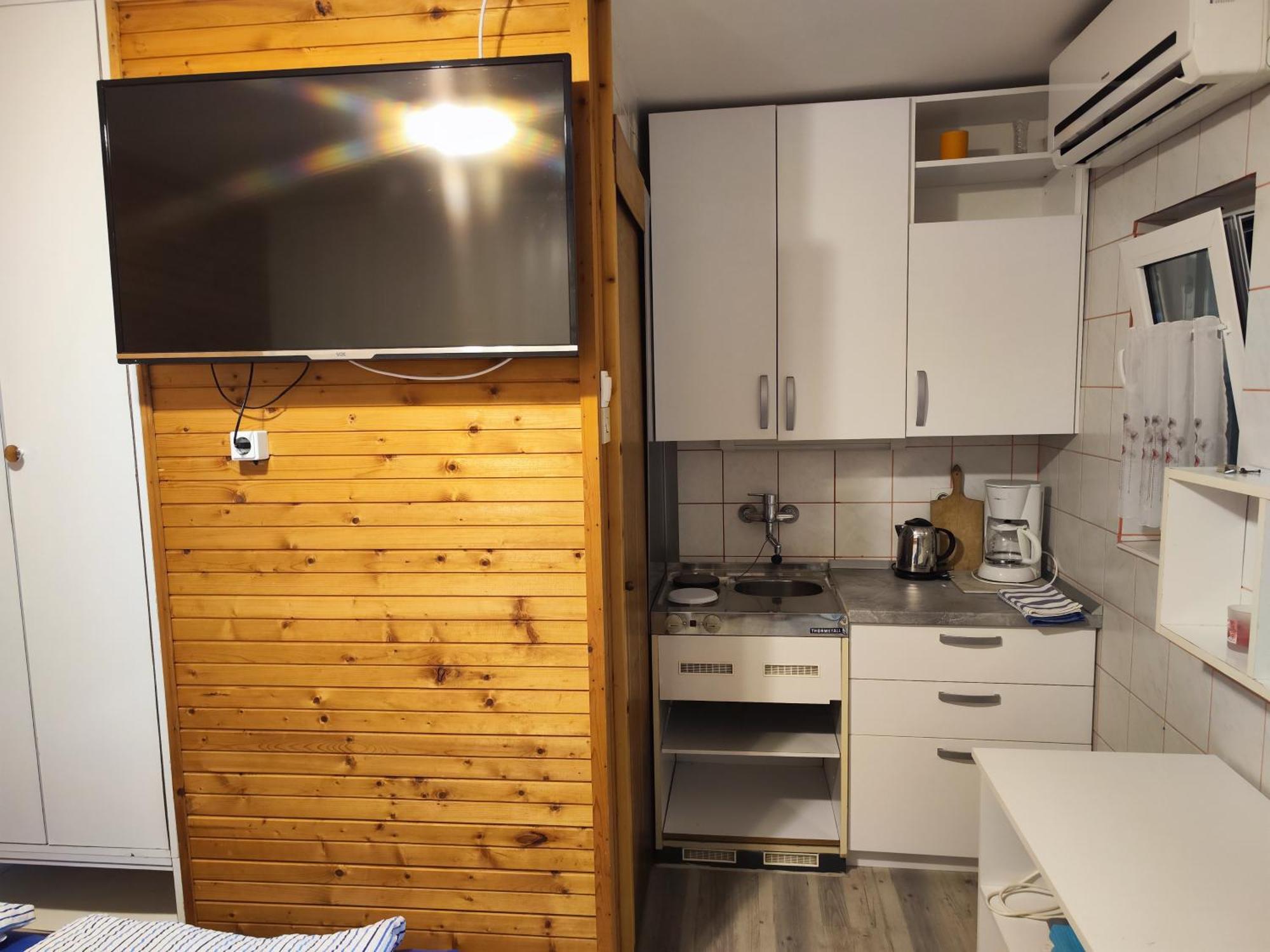 קרק Apartments Pika מראה חיצוני תמונה