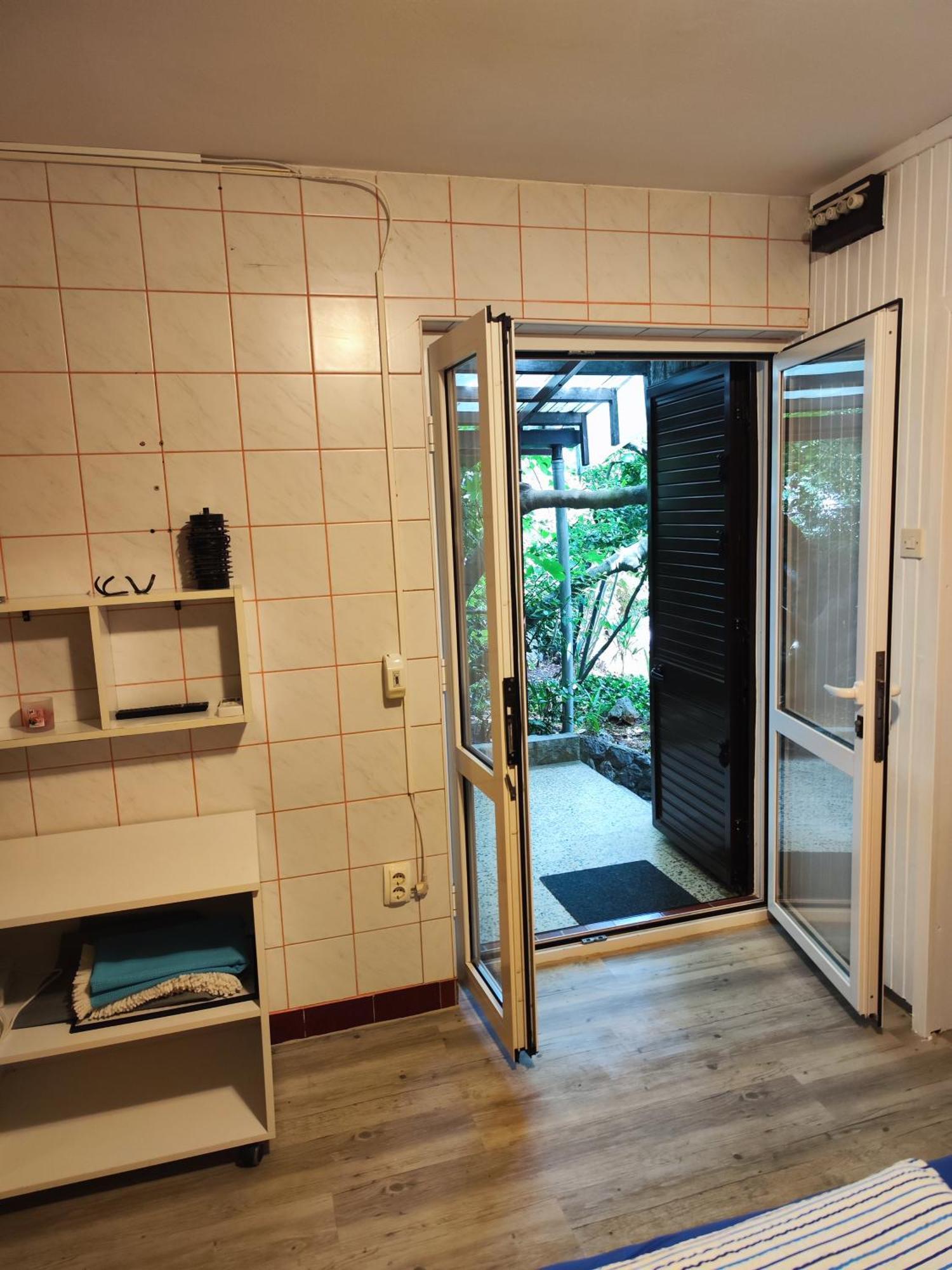 קרק Apartments Pika מראה חיצוני תמונה