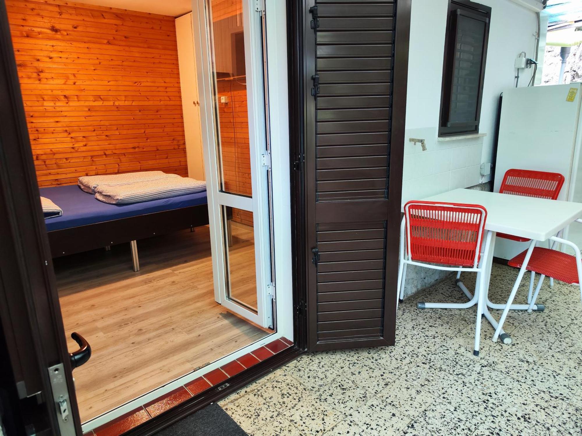 קרק Apartments Pika מראה חיצוני תמונה